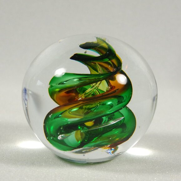 Signed Marian Pyrcak Handblown Crystal Art Glass Paperweight Green Copper Poland - Picture 4 of 5